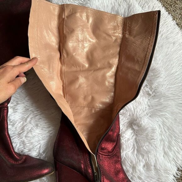 Nanette Lepore Sparkly Knee High Boots Wedge Red Womens Size 9 B FLAWED - Picture 8 of 14